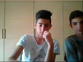 18yo Cute Italian Best Friends Have Fun, Hot Bubble Asses cute gay 18yo